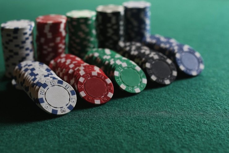 oke128 oke128 Casino Tables and Slot Rooms